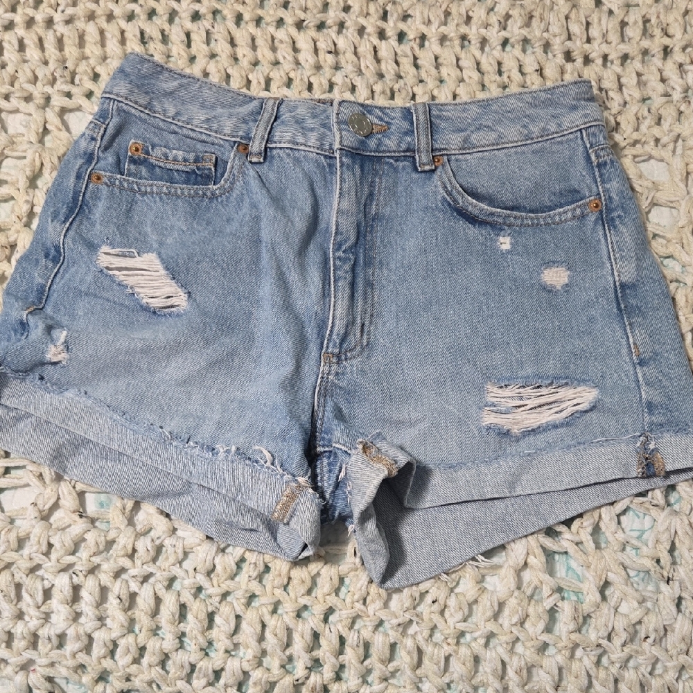 Garage Distressed Mom Jean Shorts
